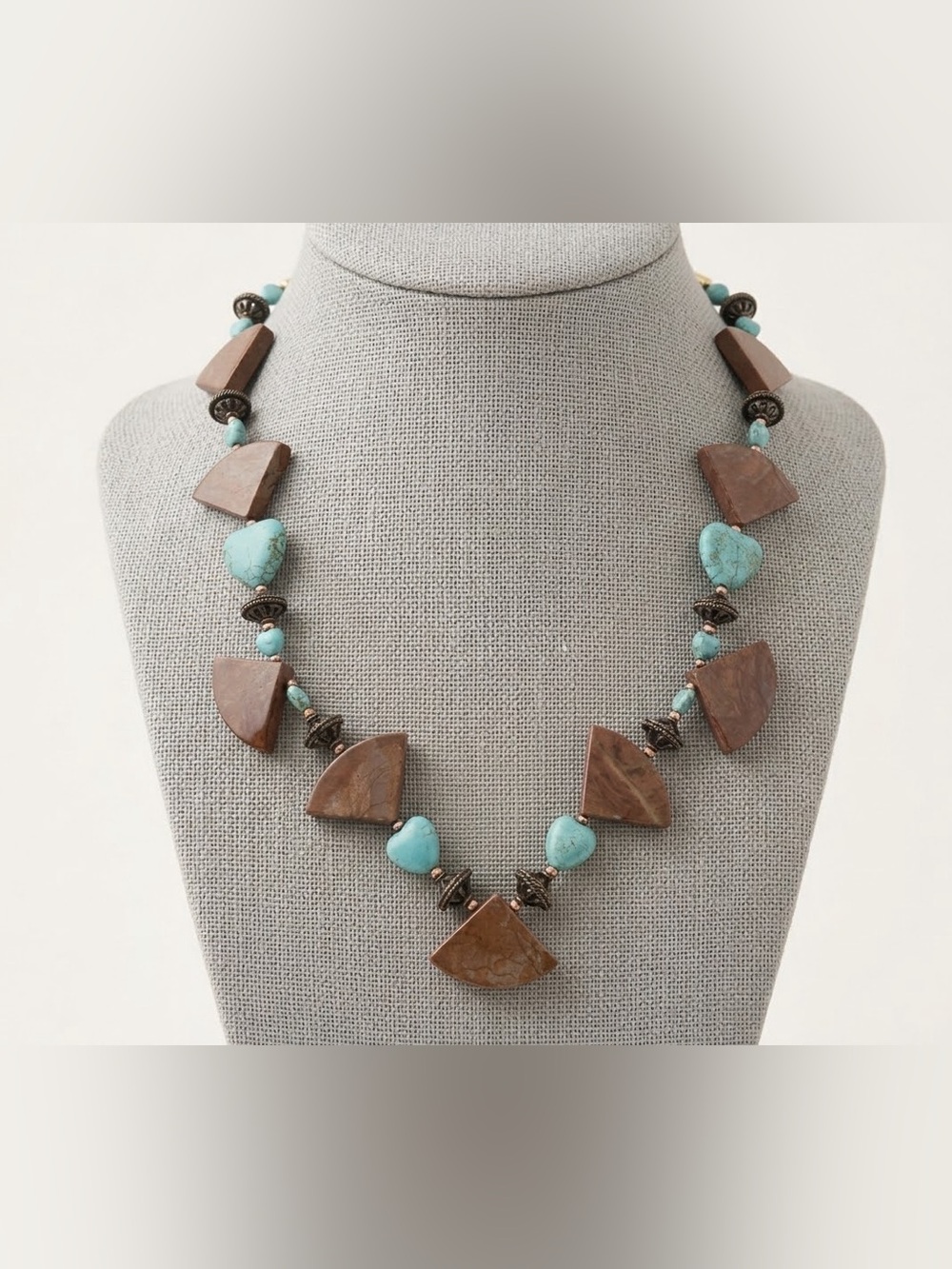 Southwestern Mahogany Jasper & Turquoise Statement Necklace Excellent preowned